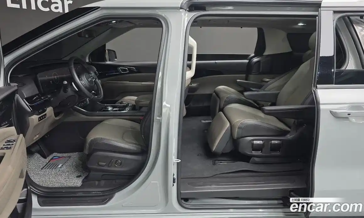 Kia Carnival 2024 1.6 автомат (гидро), фото 21