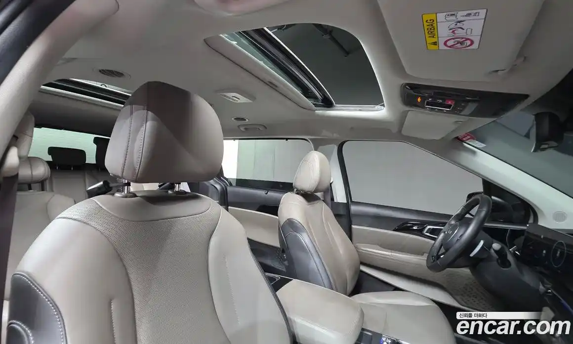 Kia Carnival 2024 1.6 автомат (гидро), фото 26