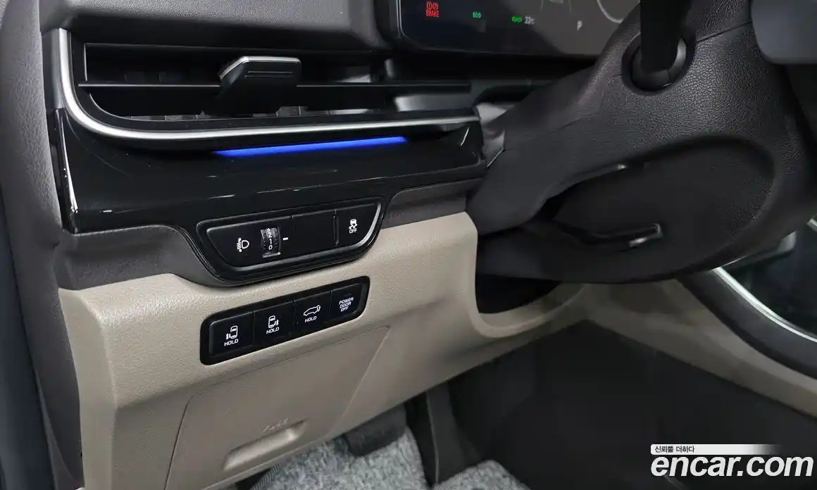 Kia Carnival 2024 1.6 автомат (гидро), фото 29