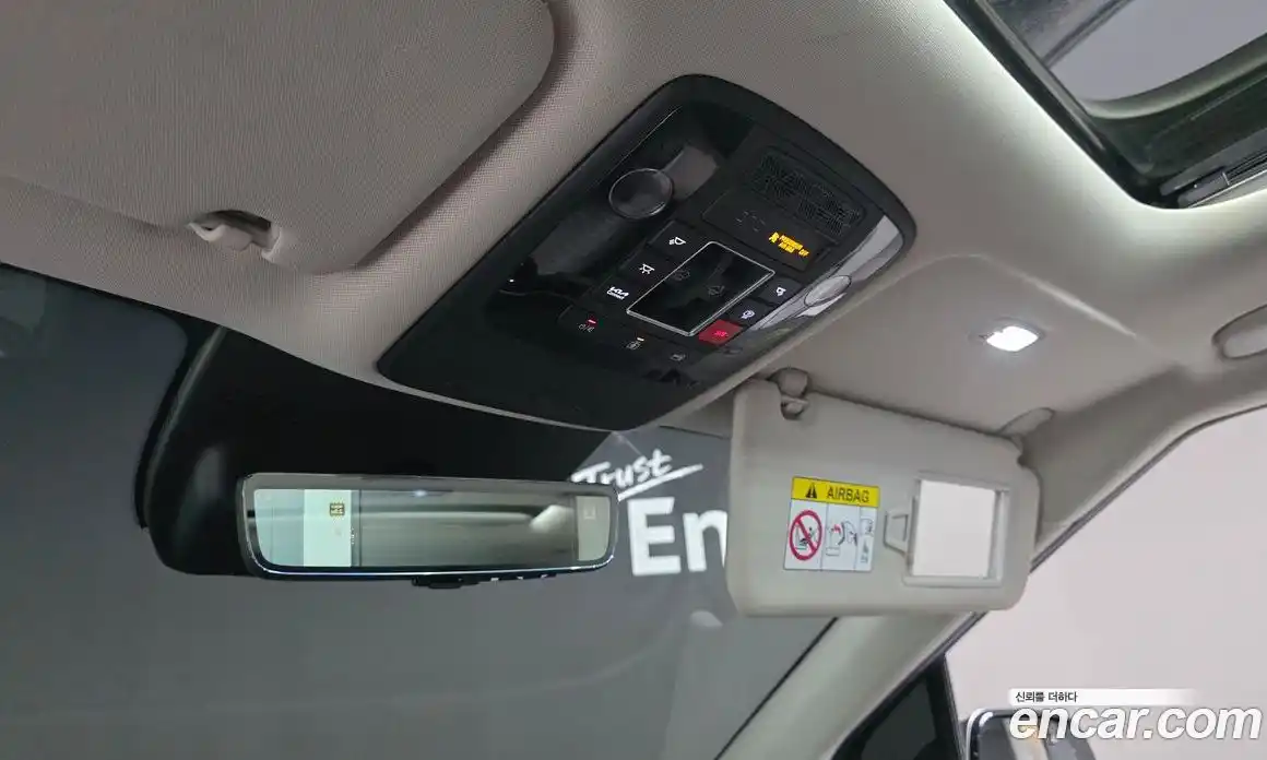 Kia Carnival 2024 1.6 автомат (гидро), фото 30