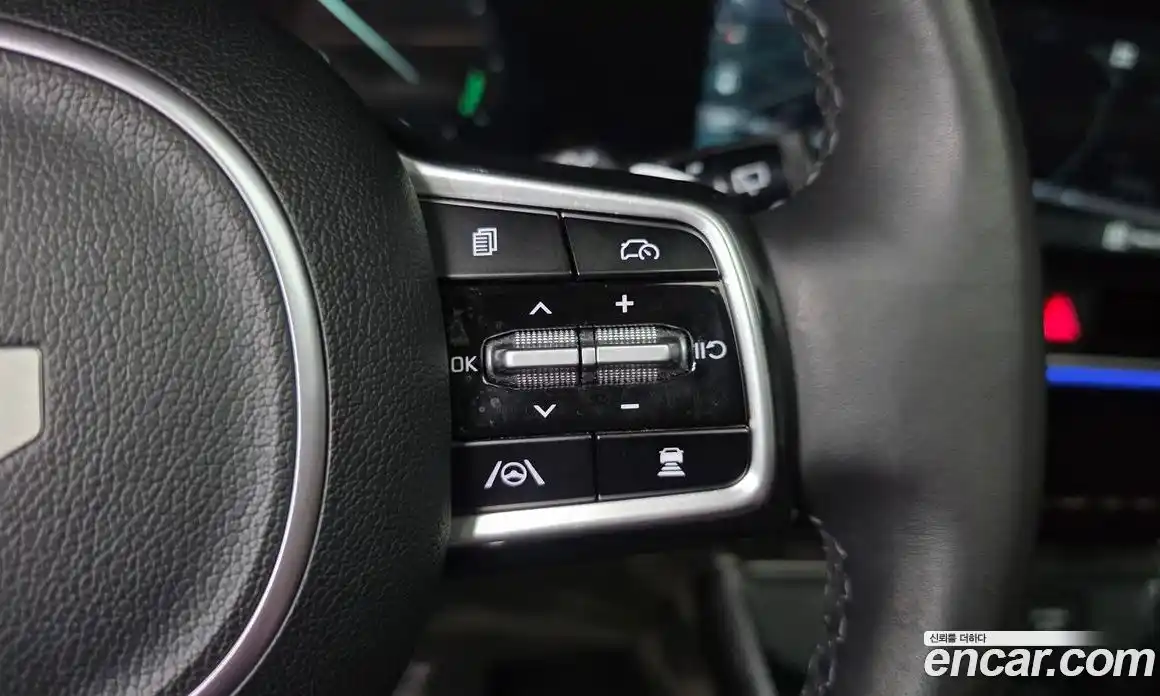 Kia Carnival 2024 1.6 автомат (гидро), фото 33