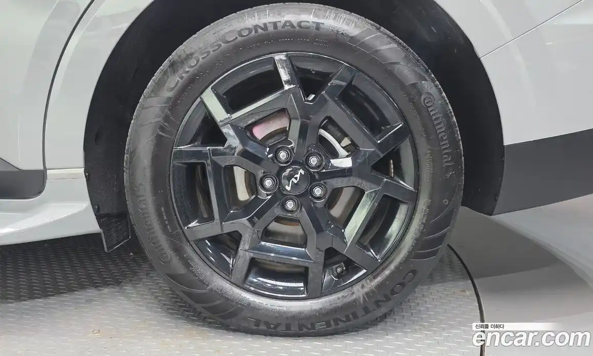 Kia Carnival 2024 1.6 автомат (гидро), фото 7