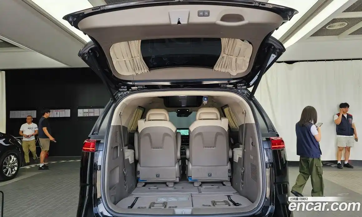 Kia Carnival 2022 3.5 автомат (гидро), фото 26