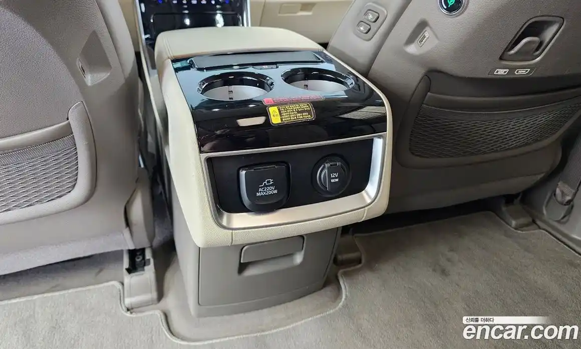 Kia Carnival 2022 3.5 автомат (гидро), фото 31
