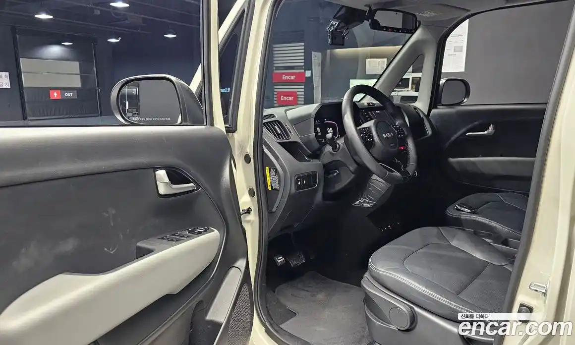 Kia Ray 2023 1.0 автомат (гидро), фото 13