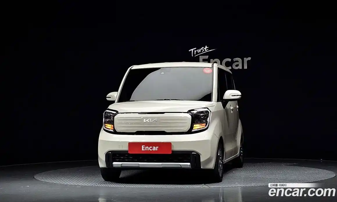 Kia Ray 2023 1.0 автомат (гидро), фото 3