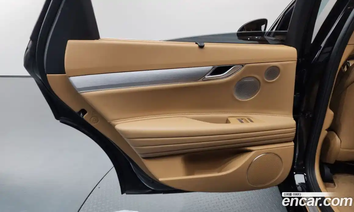 Genesis G80 2024 2.5 автомат (гидро), фото 15