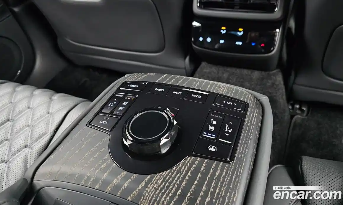 Genesis G80 2025 3.5 автомат (гидро), фото 25