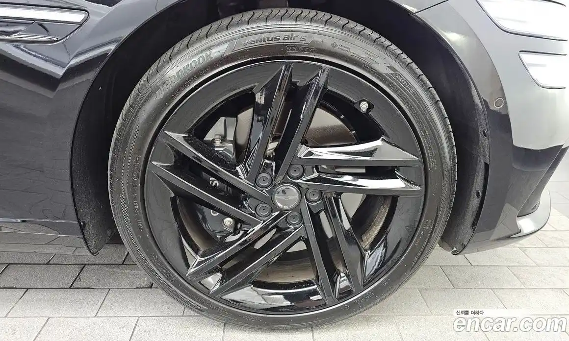 Genesis G80 2025 3.5 автомат (гидро), фото 7