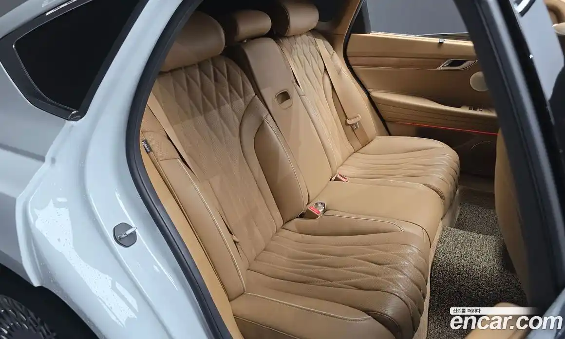 Genesis G80 2024 2.5 автомат (гидро), фото 18