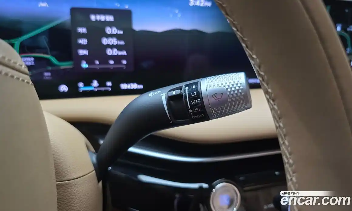 Genesis G80 2024 2.5 автомат (гидро), фото 24