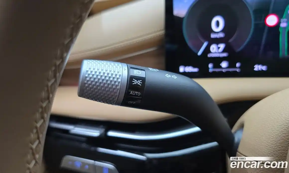 Genesis G80 2024 2.5 автомат (гидро), фото 29
