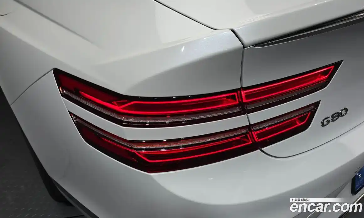 Genesis G80 2024 2.5 автомат (гидро), фото 9