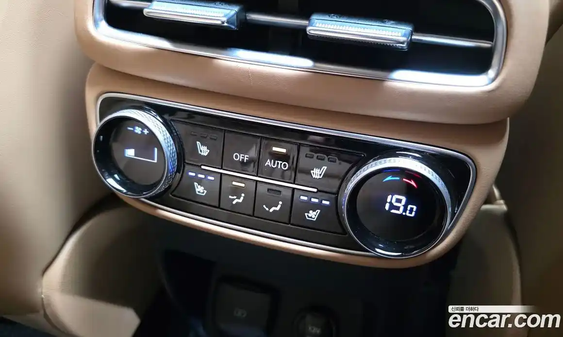 Genesis GV80 2023 3.5 автомат (гидро), фото 18