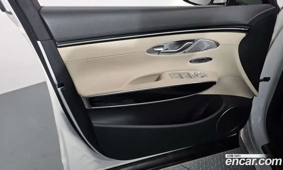 Genesis GV70 2021 2.5 автомат (гидро), фото 14