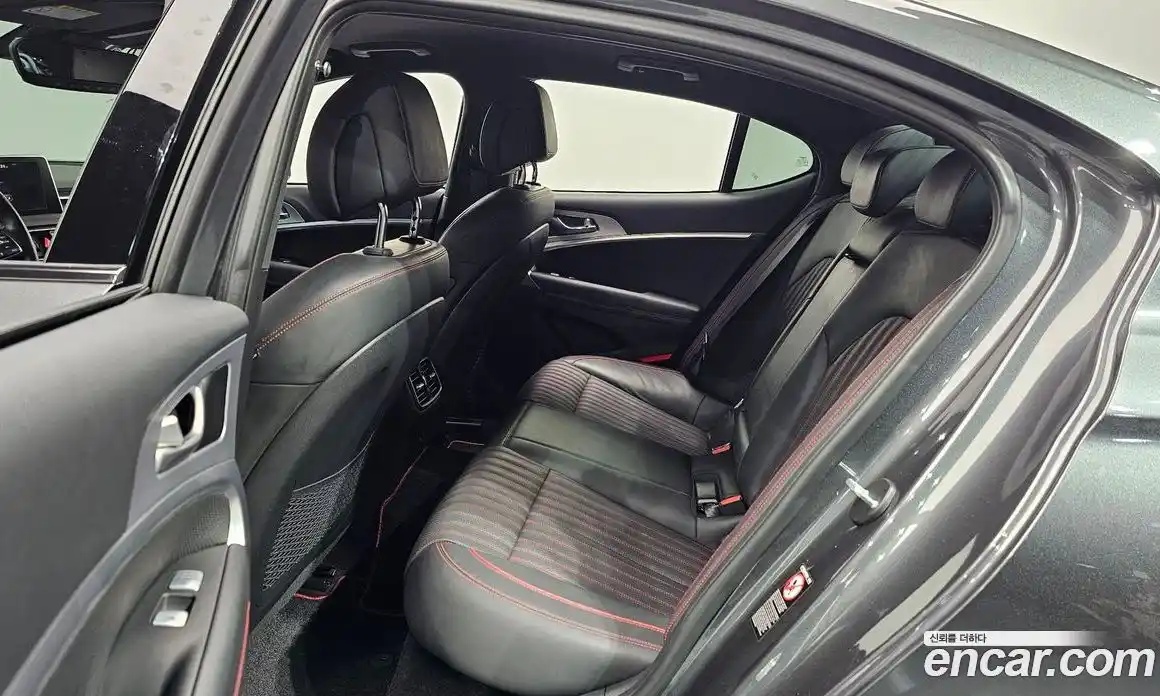 Genesis G70 2019 3.3 автомат (гидро), фото 11