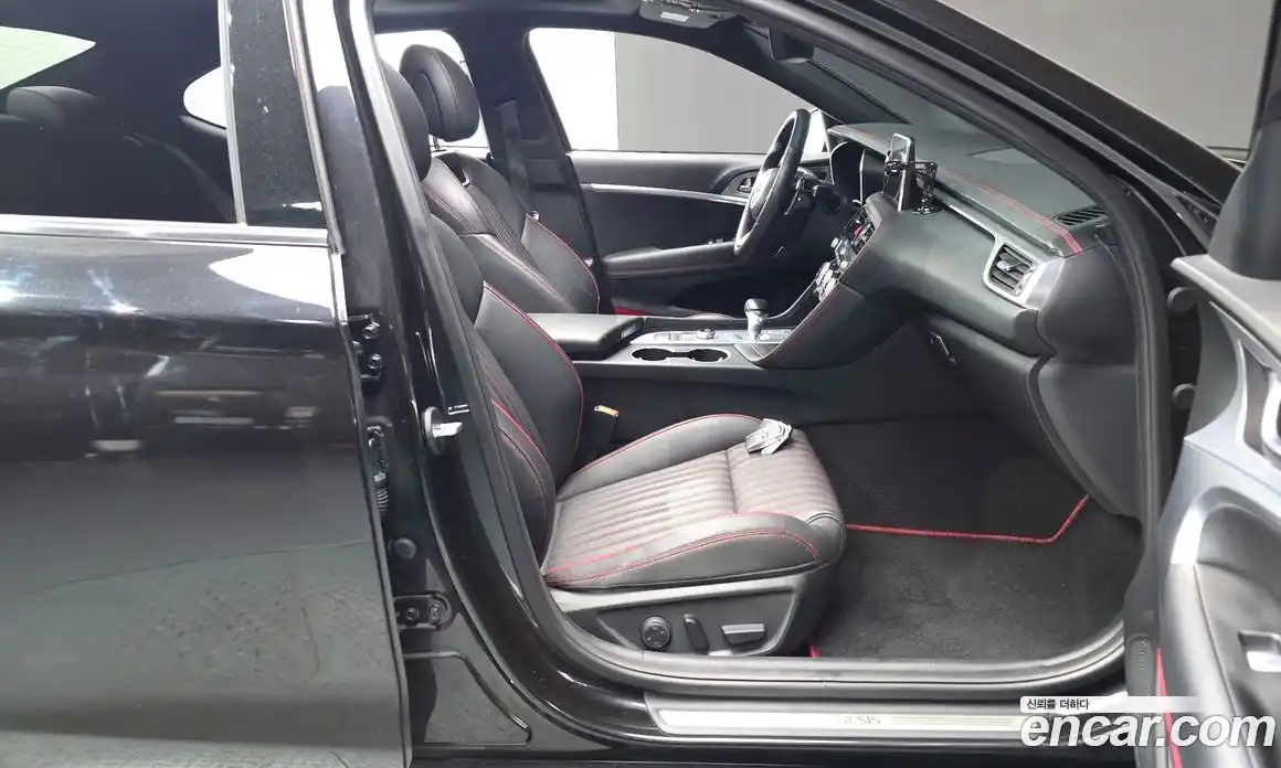 Genesis G70 2019 3.3 автомат (гидро), фото 16
