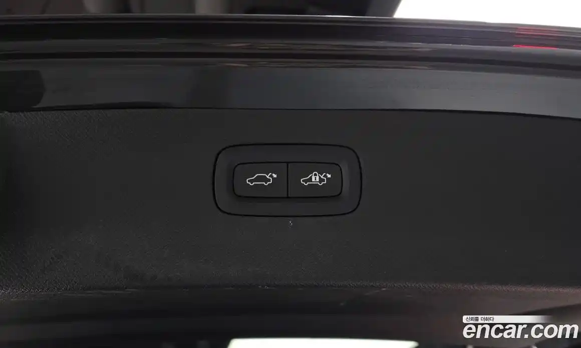 Volvo XC90 2022 2.0 автомат (гидро), фото 32