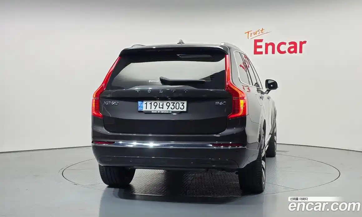 Volvo XC90 2022 2.0 автомат (гидро), фото 4