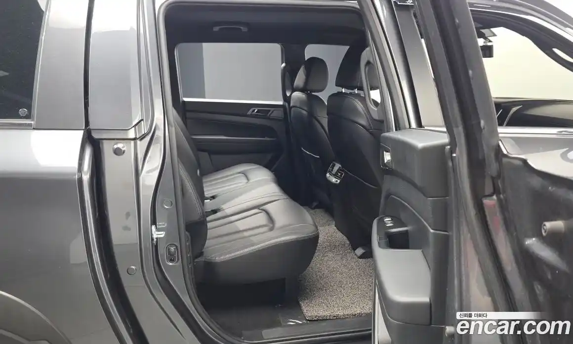 SsangYong Rexton 2023 2.2 автомат (гидро), фото 12