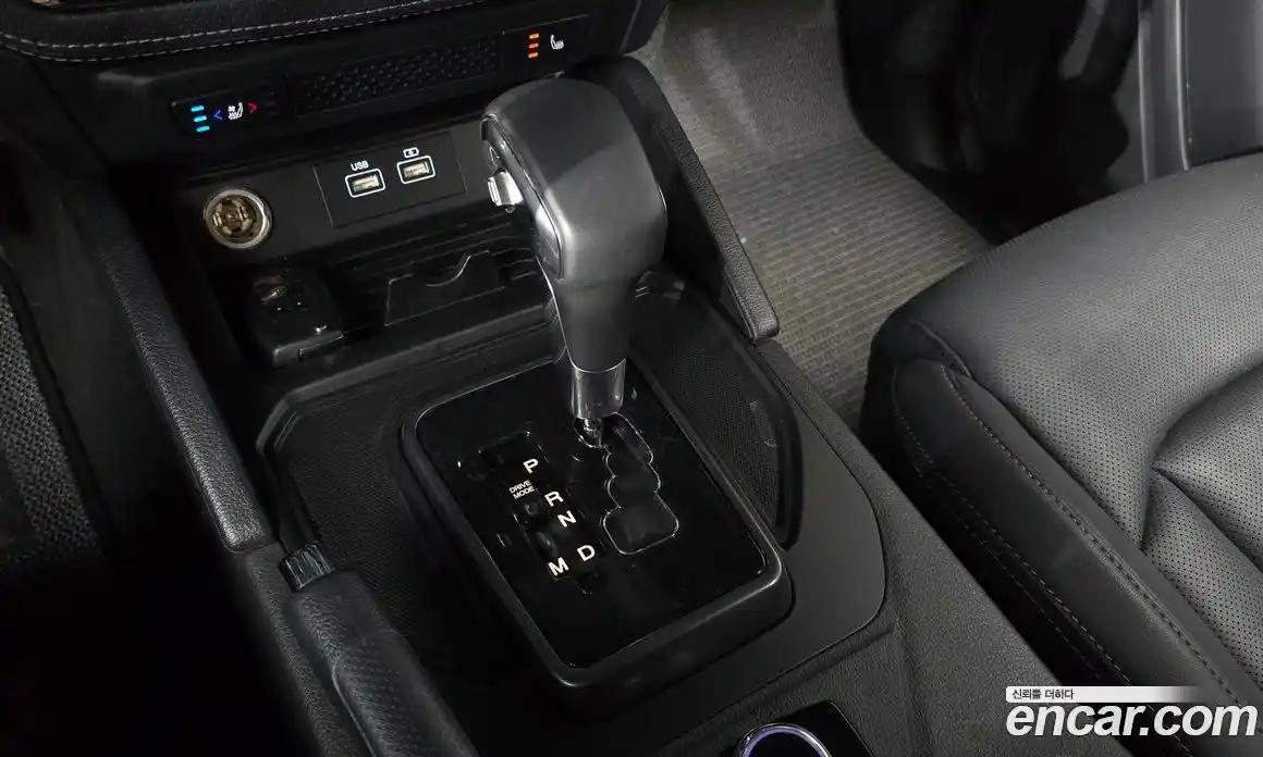 SsangYong Rexton 2023 2.2 автомат (гидро), фото 12