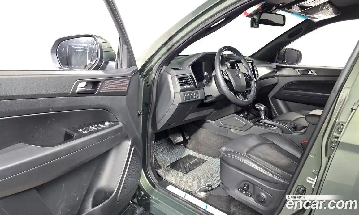 SsangYong Rexton 2023 2.2 автомат (гидро), фото 13