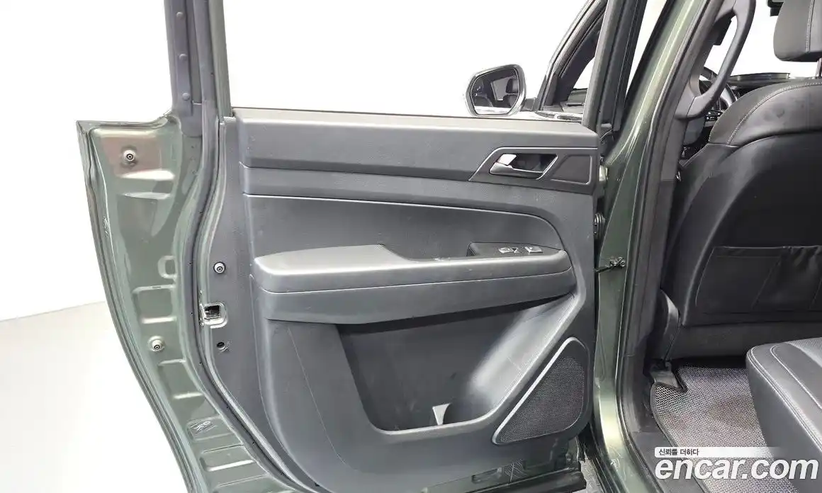 SsangYong Rexton 2023 2.2 автомат (гидро), фото 15