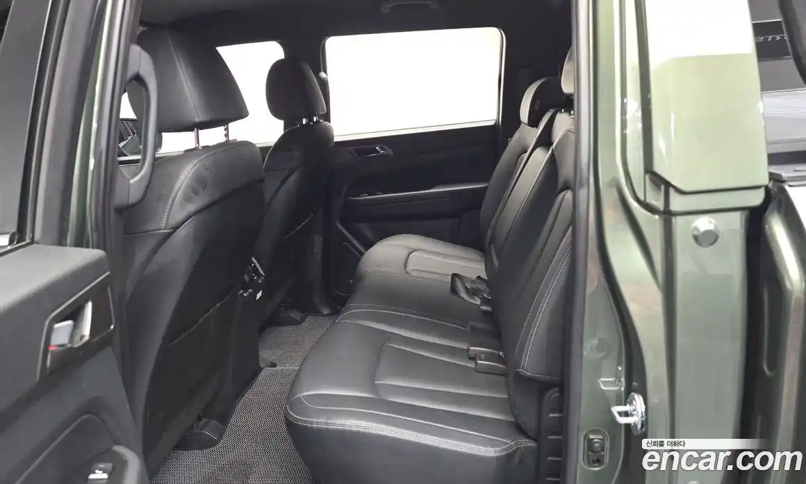 SsangYong Rexton 2023 2.2 автомат (гидро), фото 17