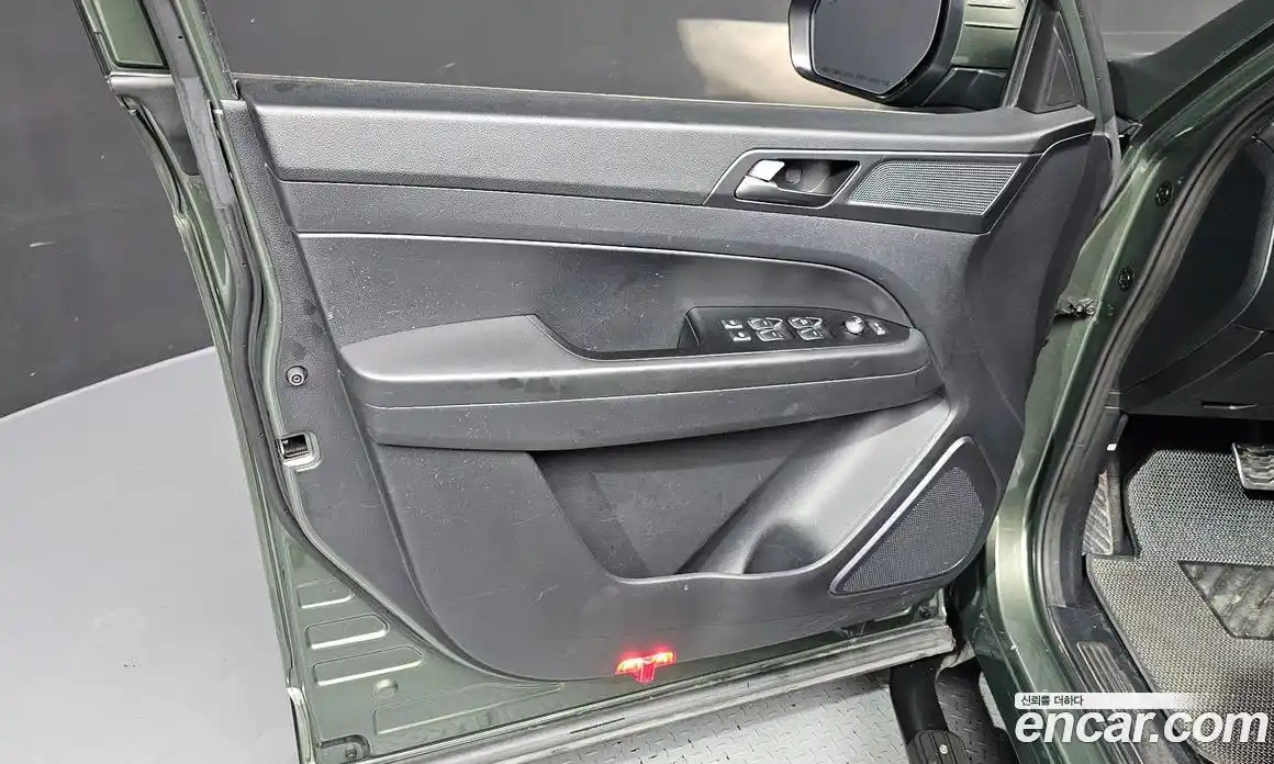 SsangYong Rexton 2022 2.2 автомат (гидро), фото 14