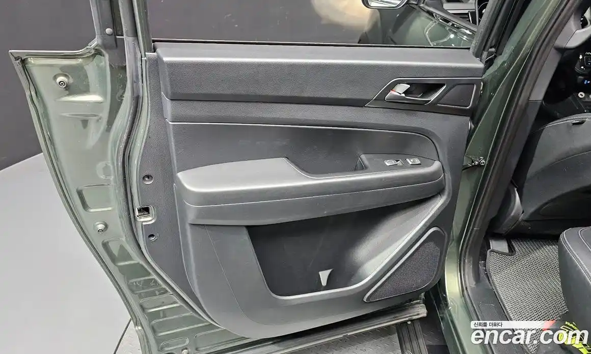 SsangYong Rexton 2022 2.2 автомат (гидро), фото 15