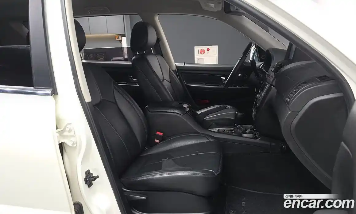 SsangYong Rexton 2014 2.0 автомат (гидро), фото 11