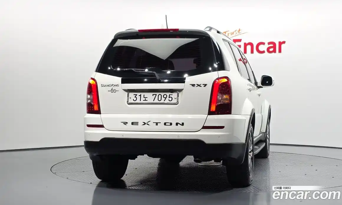 SsangYong Rexton 2014 2.0 автомат (гидро), фото 4