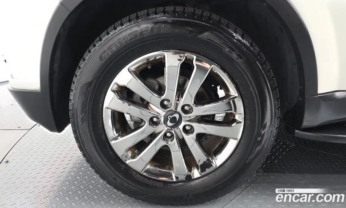SsangYong Rexton 2014 2.0 автомат (гидро), фото 5