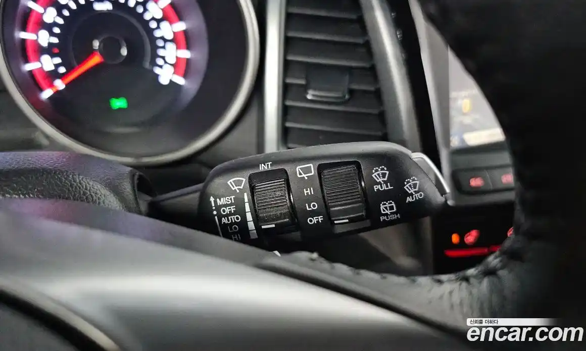 SsangYong TIBOLI 2018 1.6 автомат (гидро), фото 24