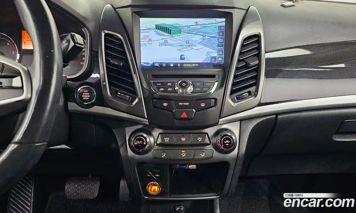 SsangYong Korando 2017 2.2 автомат (гидро), фото 19