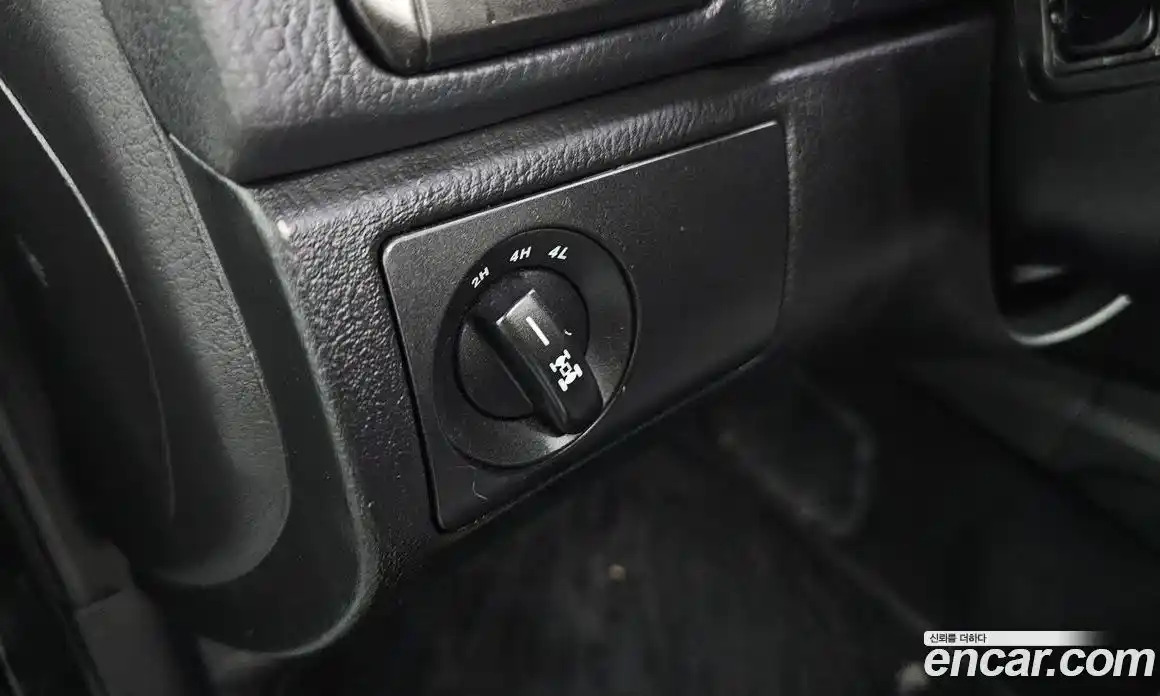 SsangYong Rexton 2013 2.0 автомат (гидро), фото 17