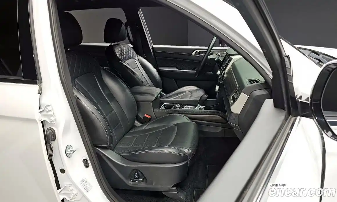 SsangYong Rexton 2018 2.2 автомат (гидро), фото 15