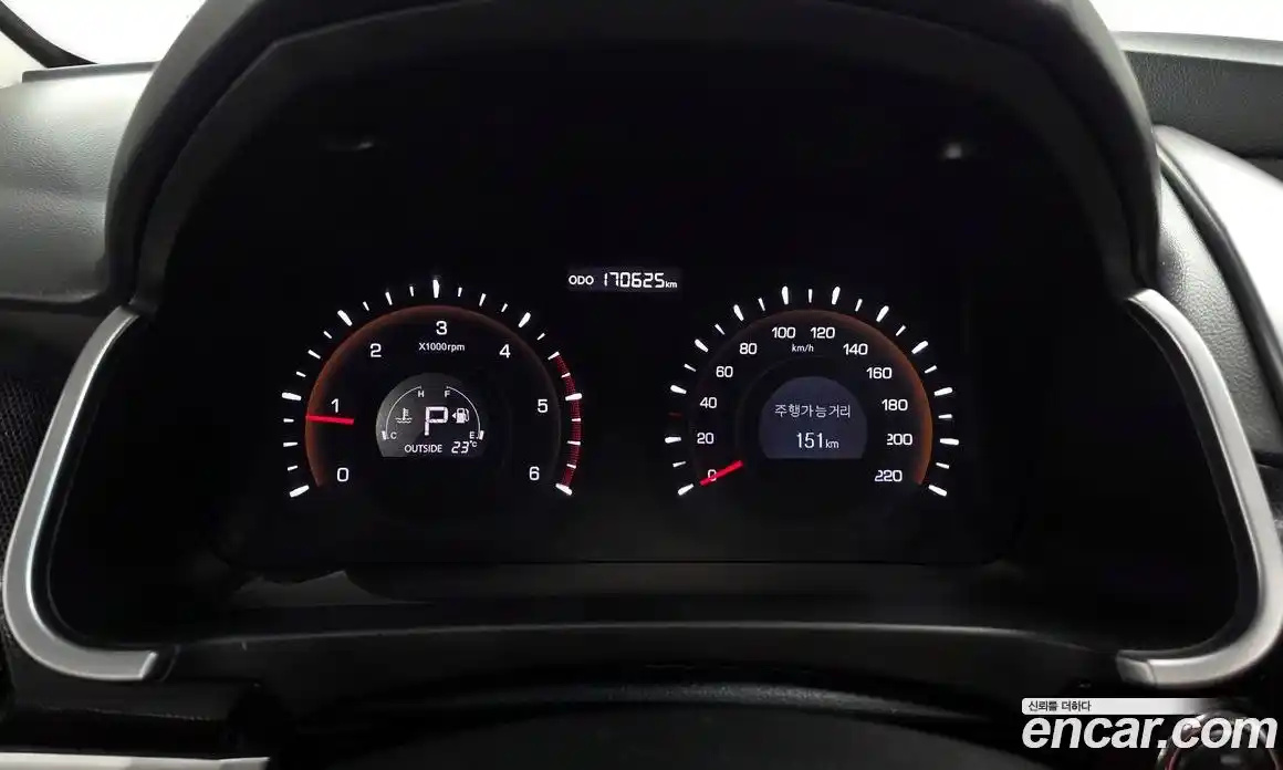 SsangYong Korando 2015 2.0 автомат (гидро), фото 11