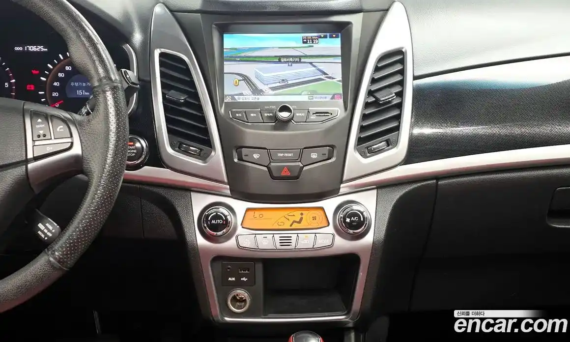 SsangYong Korando 2015 2.0 автомат (гидро), фото 19