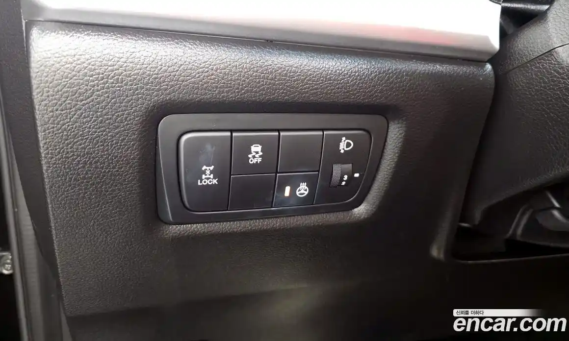 SsangYong Korando 2015 2.0 автомат (гидро), фото 24