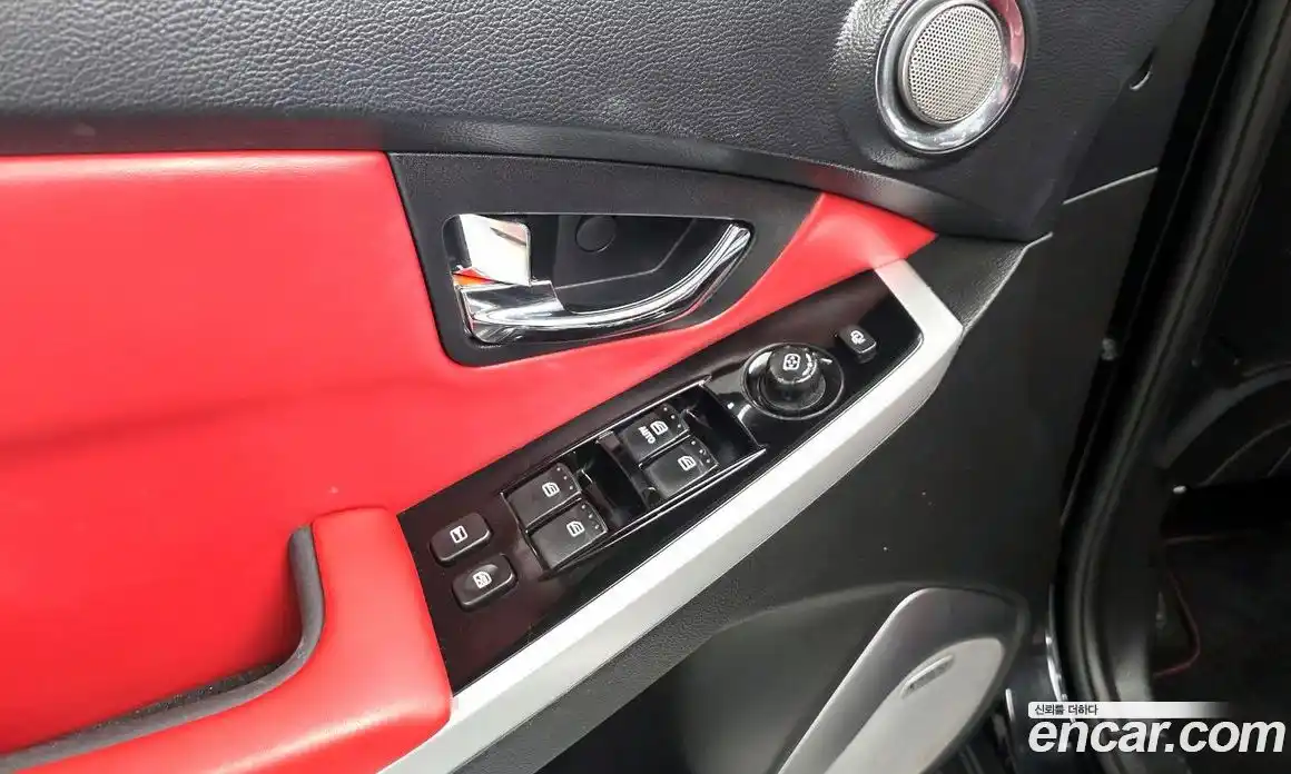 SsangYong Korando 2015 2.0 автомат (гидро), фото 30