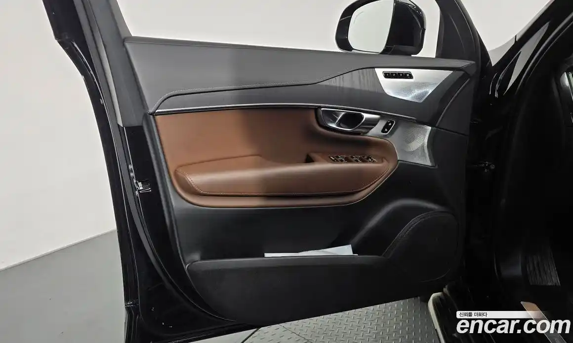 Volvo XC90 2022 2.0 автомат (гидро), фото 14