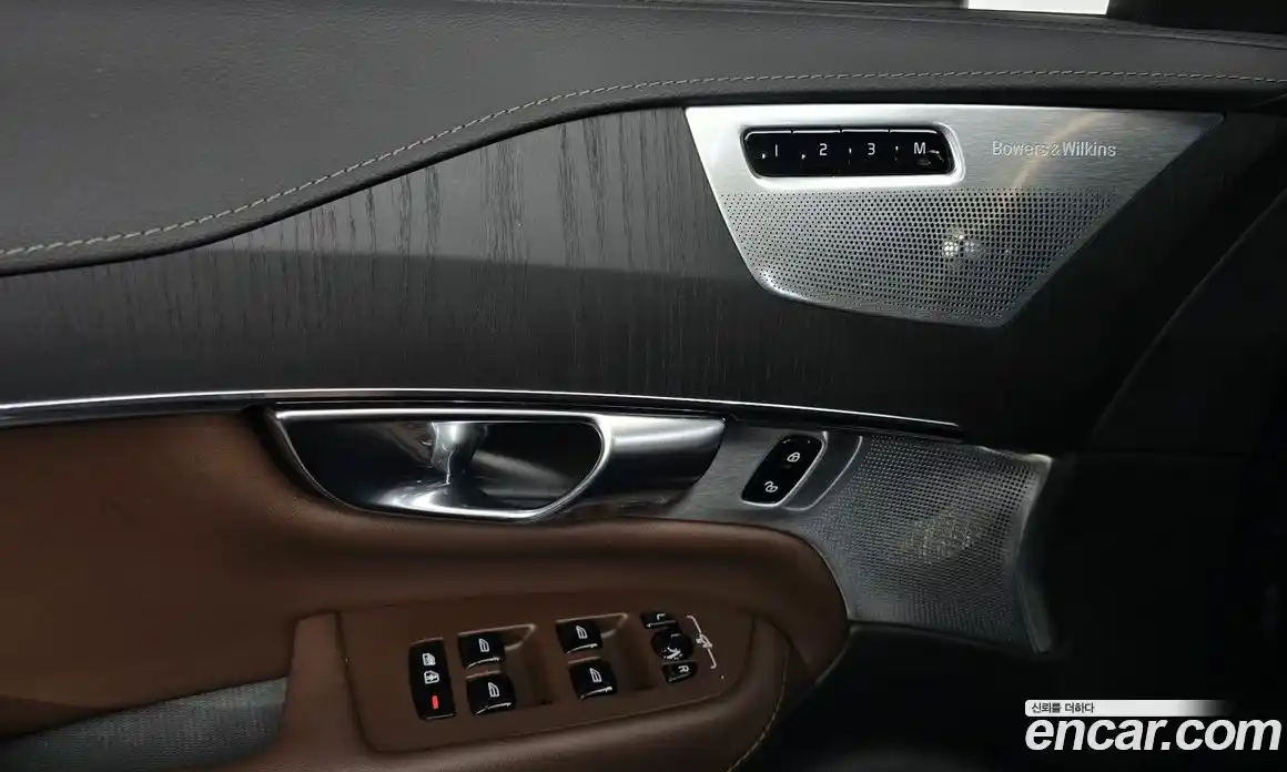 Volvo XC90 2022 2.0 автомат (гидро), фото 29