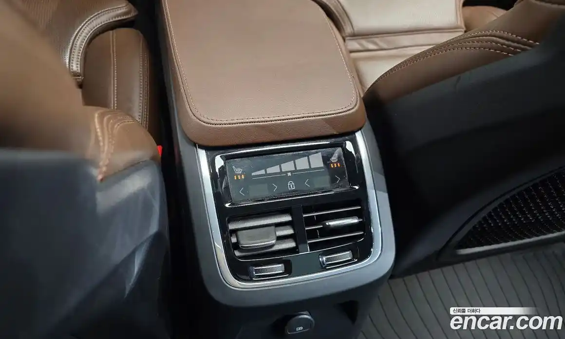 Volvo XC90 2022 2.0 автомат (гидро), фото 34