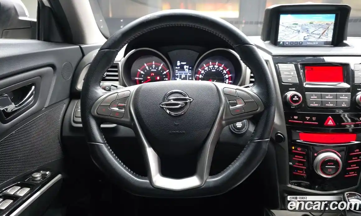 SsangYong TIBOLI 2016 1.6 автомат (гидро), фото 13