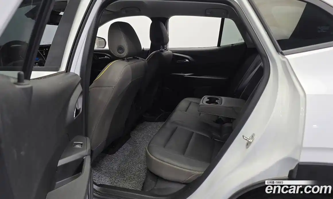 Chevrolet Trax 2023 1.2 автомат (гидро), фото 16