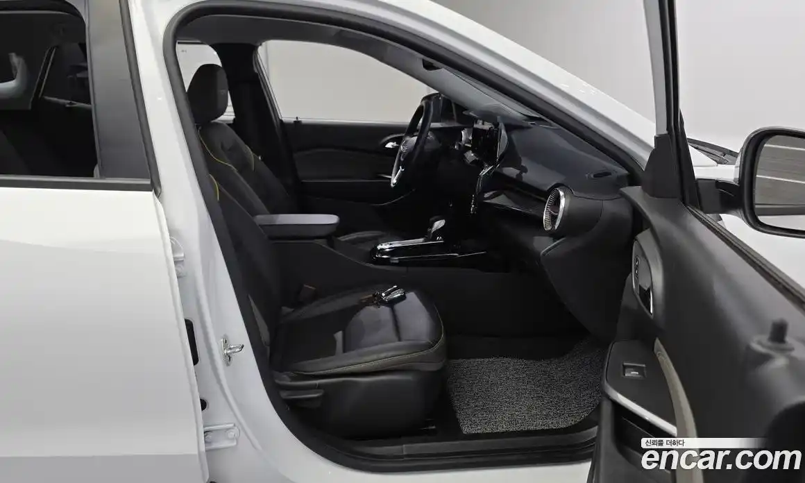 Chevrolet Trax 2023 1.2 автомат (гидро), фото 18