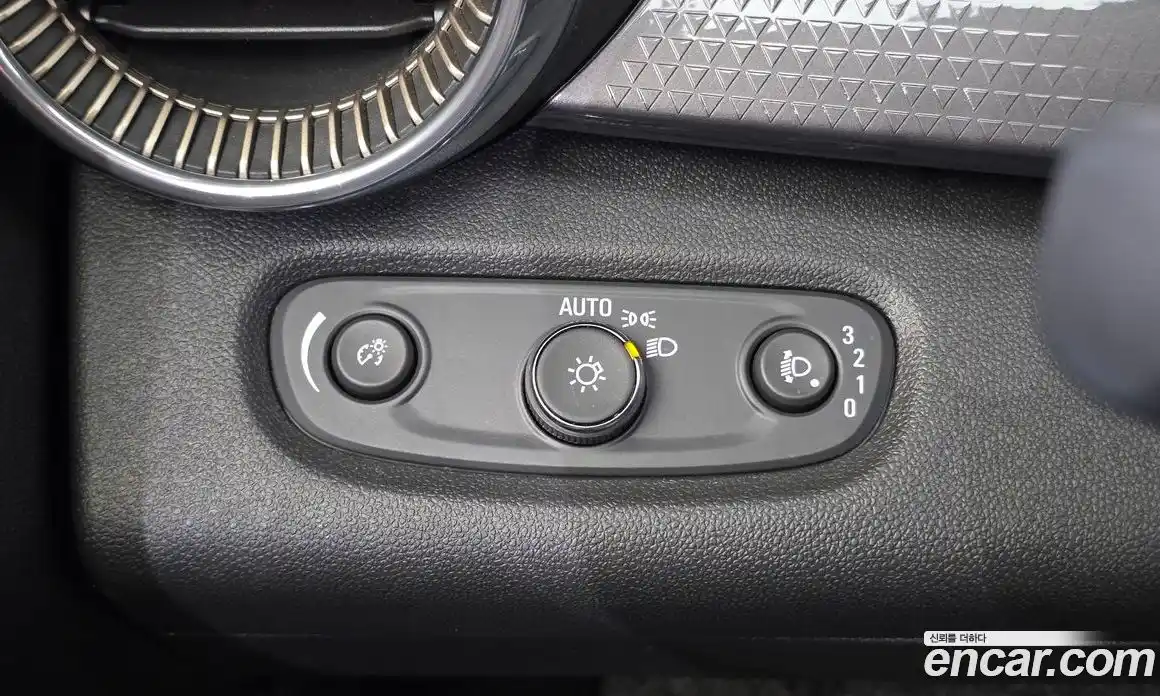 Chevrolet Trax 2023 1.2 автомат (гидро), фото 20