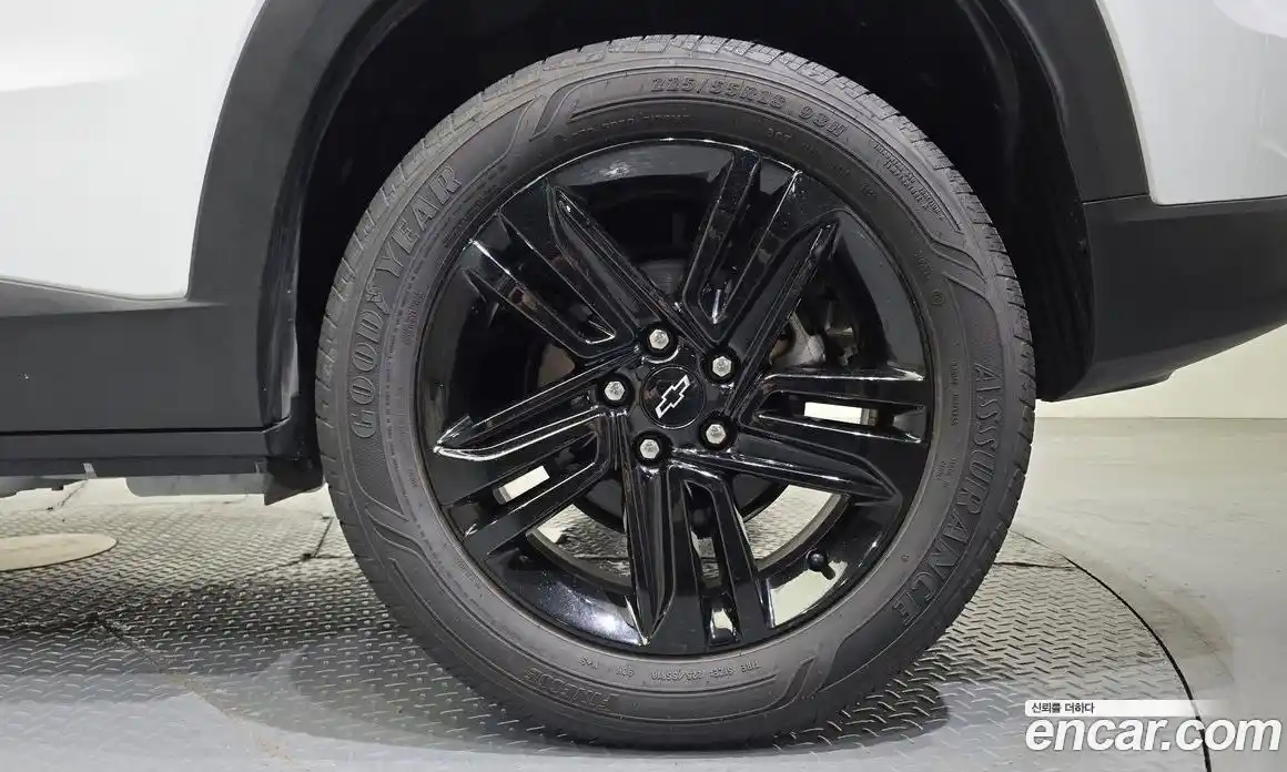 Chevrolet Trax 2023 1.2 автомат (гидро), фото 7