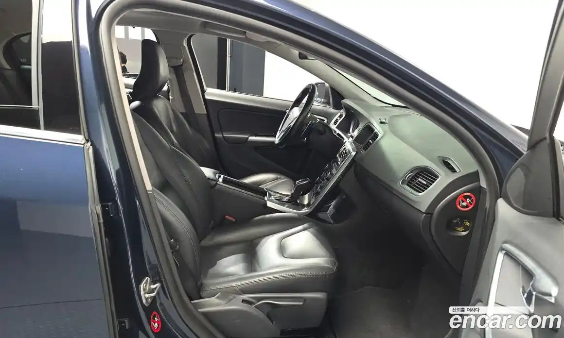 Volvo S60 2014 1.6 автомат (гидро), фото 15